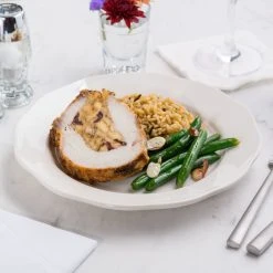 Acopa 9" Ivory (American White) Scalloped Edge Stoneware Plate - 24/Case