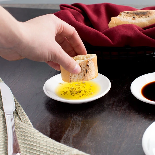 Acopa 4" Round Bright White Coupe Stoneware Plate - 12/Pack 1 Acopa 4" Round Bright White Coupe Stoneware Plate - 12/Pack