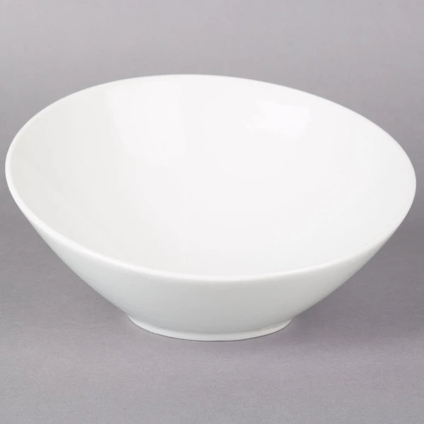 Acopa 20 Oz. Bright White Slanted Porcelain Bowl - 12/Case 2 Acopa 20 Oz. Bright White Slanted Porcelain Bowl - 12/Case - Image 2
