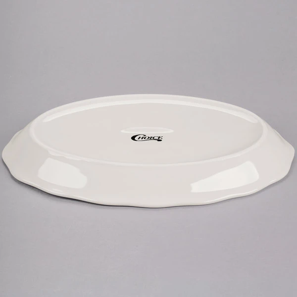 Acopa 12 5/8" X 9 1/4" Ivory (American White) Scalloped Edge Oval Stoneware Platter - 12/Case 3 Acopa 12 5/8" X 9 1/4" Ivory (American White) Scalloped Edge Oval Stoneware Platter - 12/Case - Image 3