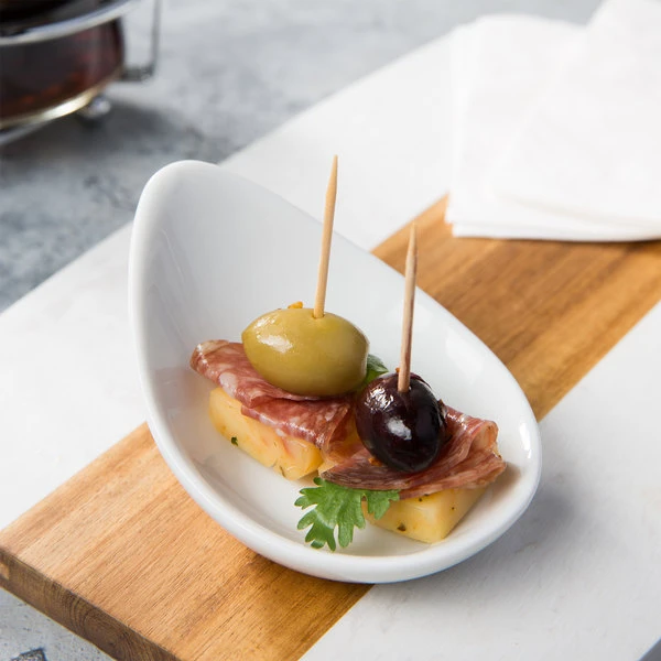 Acopa 2 Oz. Bright White Porcelain Slant Appetizer / Tasting Spoon - 12/Pack 1 Acopa 2 Oz. Bright White Porcelain Slant Appetizer / Tasting Spoon - 12/Pack