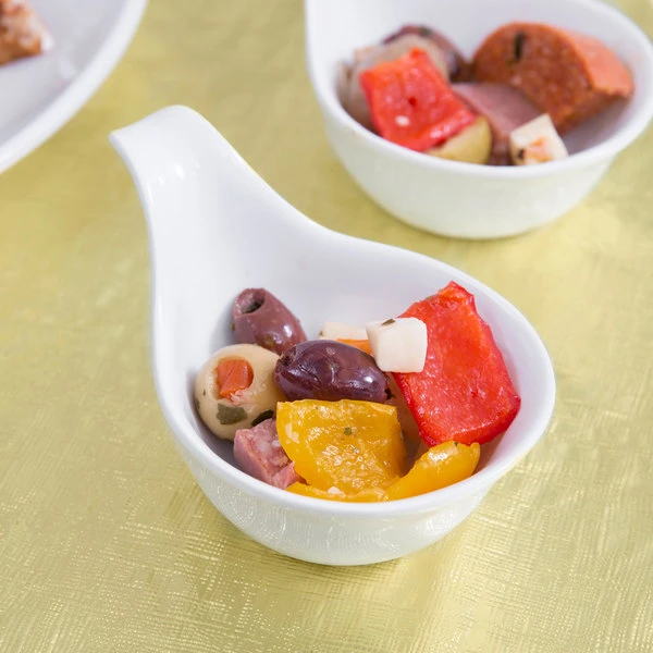 Acopa 3.5 Oz. Bright White Porcelain Asian Appetizer / Tasting Spoon - 12/Pack 5 Acopa 3.5 Oz. Bright White Porcelain Asian Appetizer / Tasting Spoon - 12/Pack - Image 5