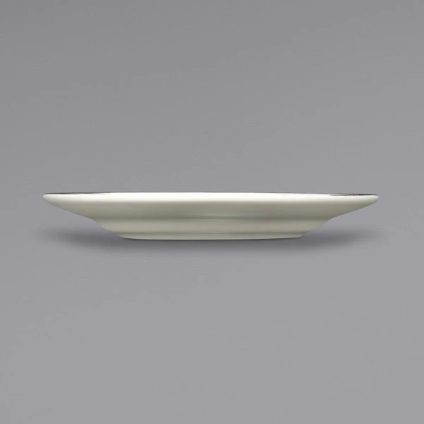 International Tableware FL-2GF Florentine 5 3/4" Gold Rim Ivory (American White) Stoneware Saucer - 36/Case 2 International Tableware FL-2GF Florentine 5 3/4" Gold Rim Ivory (American White) Stoneware Saucer - 36/Case - Image 2
