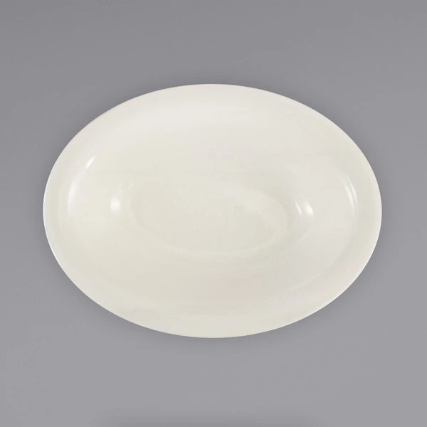 International Tableware VA-201 Valencia 44 Oz. Ivory (American White) Narrow Rim Oval Serving Bowl - 12/Case 2 International Tableware VA-201 Valencia 44 Oz. Ivory (American White) Narrow Rim Oval Serving Bowl - 12/Case - Image 2