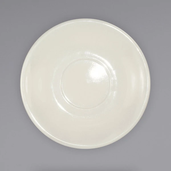 International Tableware RO-36 Roma 5 1/8" Ivory (American White) Wide Rim Rolled Edge Saucer - 36/Case 1 International Tableware RO-36 Roma 5 1/8" Ivory (American White) Wide Rim Rolled Edge Saucer - 36/Case