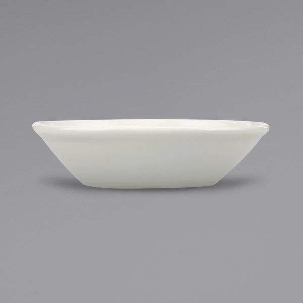 International Tableware RO-17 Roma 4 Oz. Ivory (American White) Stoneware Bowl - 36/Case 1 International Tableware RO-17 Roma 4 Oz. Ivory (American White) Stoneware Bowl - 36/Case