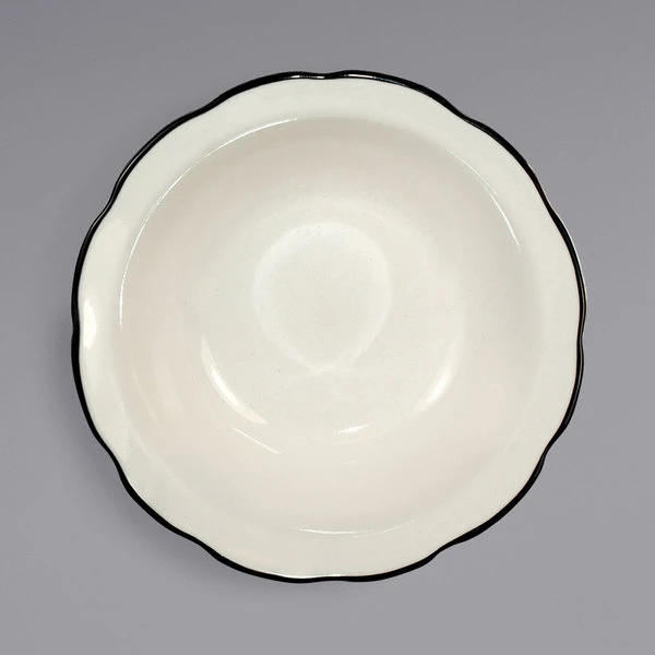 International Tableware SY-11 Sydney 6 Oz. Ivory (American White) Scalloped Edge Stoneware Fruit Bowl With Black Rim - 36/Case 2 International Tableware SY-11 Sydney 6 Oz. Ivory (American White) Scalloped Edge Stoneware Fruit Bowl With Black Rim - 36/Case - Image 2
