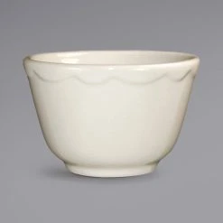 International Tableware VI-4 Victoria 7.25 Oz. Ivory (American White) Scalloped Edge Stoneware Bouillon - 36/Case