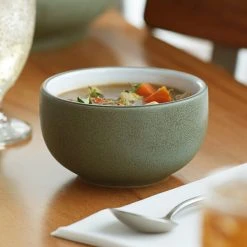 Acopa Embers 18 Oz. Moss Green Matte Stoneware Bowl - 12/Case