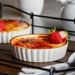 Sample - Acopa Keystone 6 Oz. Vanilla Bean Stoneware Souffle / Creme Brulee Dish